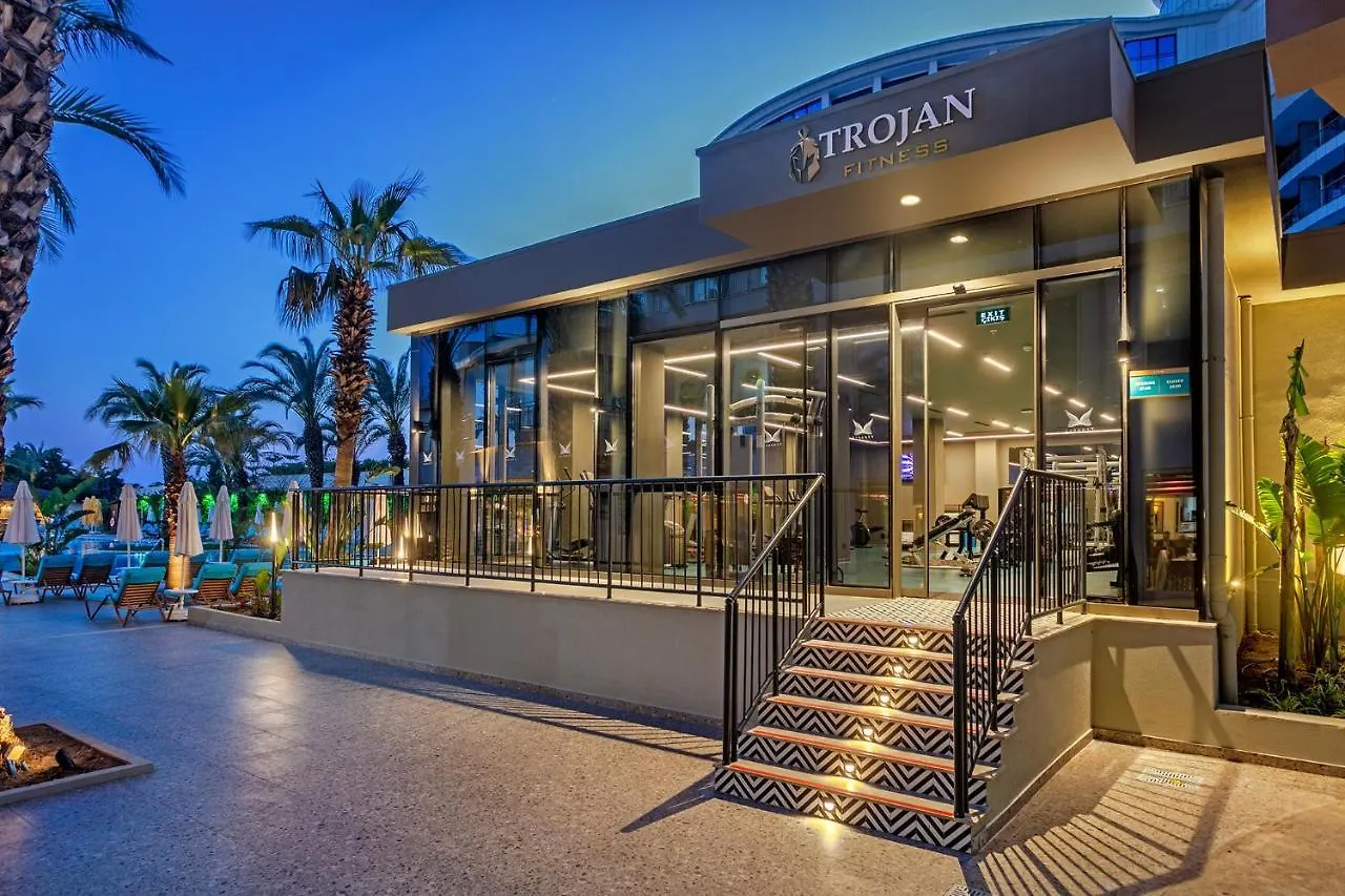 Üdülőközpont Liberty Hotels Lara Antalya