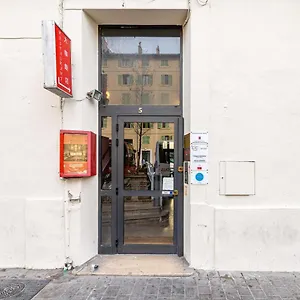 Shell 26m2, 120m Vieux-port, Clim, Wifi, Acces Autonome Avec Code , Marseille France