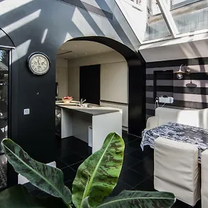 https://casa-negra.bruges-hotels.info